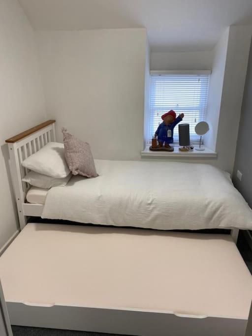 Siop Iwan A Menna Apartamento Caernarfon Exterior foto