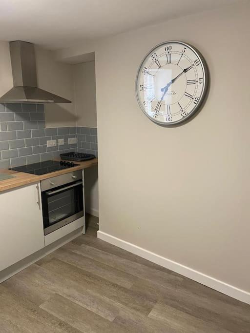 Siop Iwan A Menna Apartamento Caernarfon Exterior foto